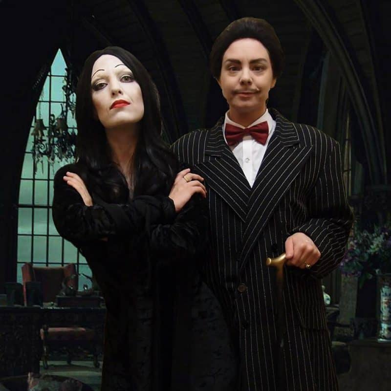 MORTICIA AND GOMEZ ADDAMS ADULT COSTUME - Snog The Frog